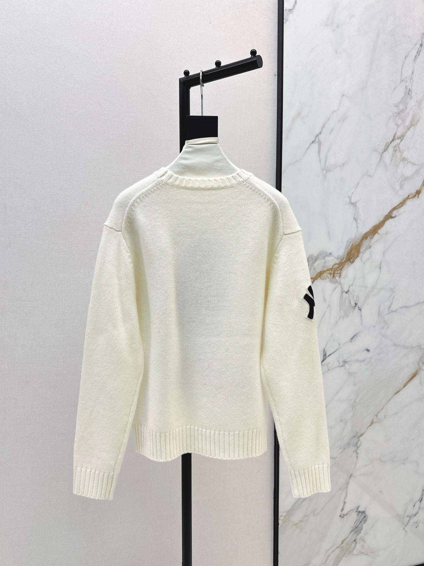 Ral NEW wool sweater