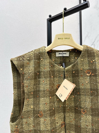 Miu NEW sequined vest