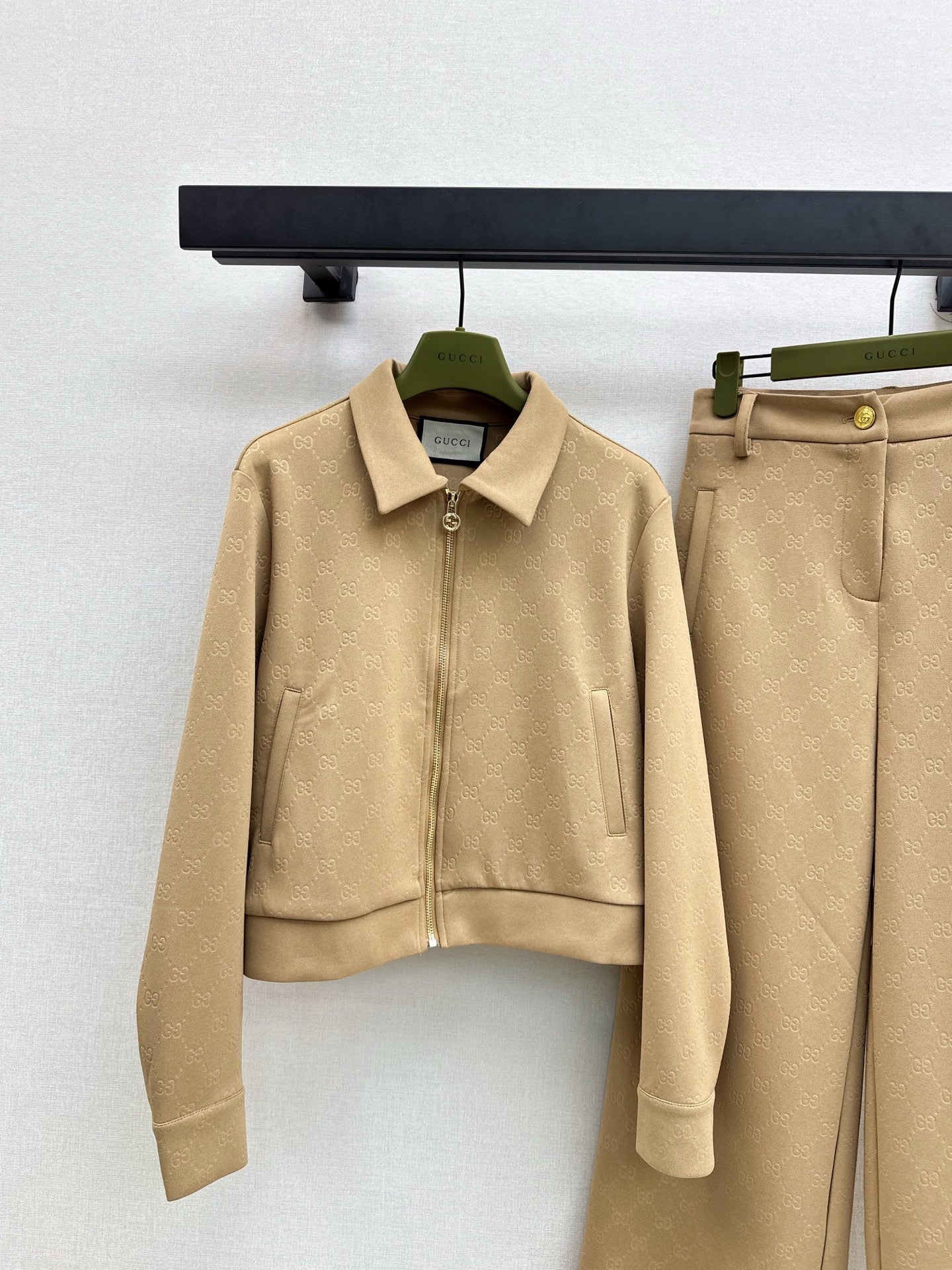 Guc NEW  trendy suit