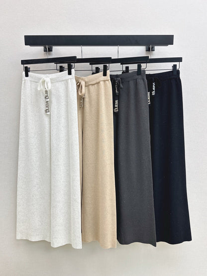 Wang NEW  Straight pants