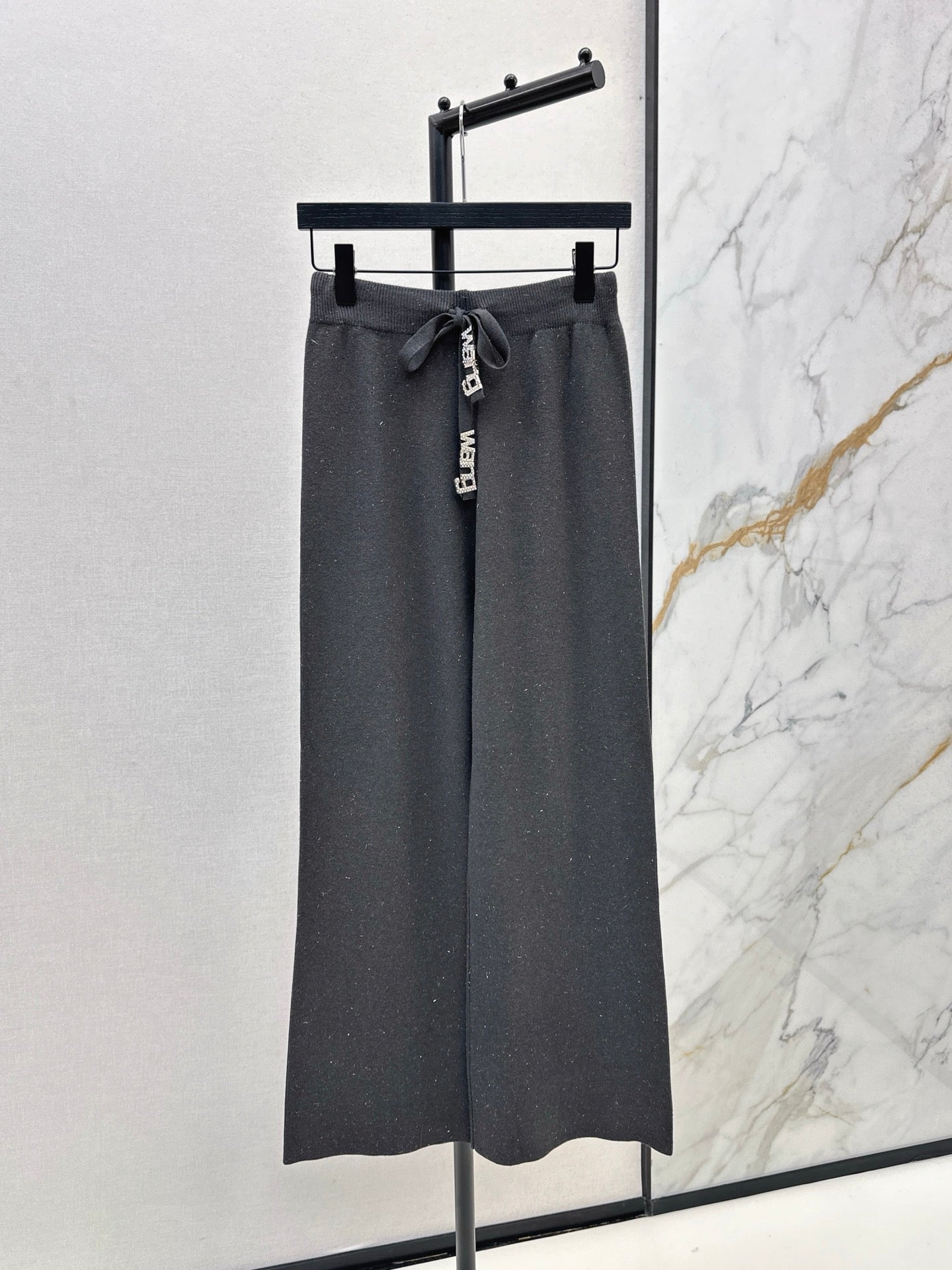 Wang NEW  Straight pants