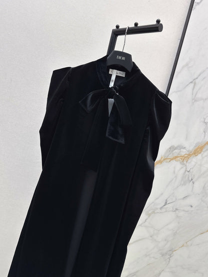 CD  NEW  velvet cape