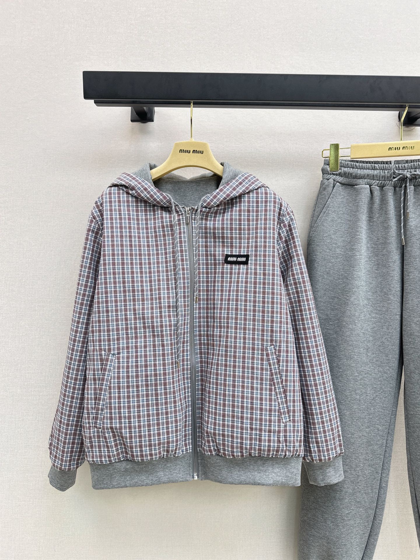 Miu NEW Reversible suit