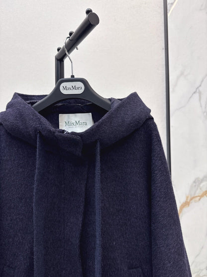 Max NEW hooded down jacket