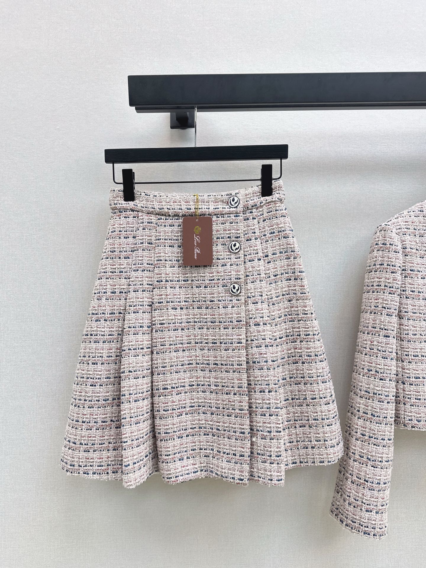 Loro NEW woven skirt