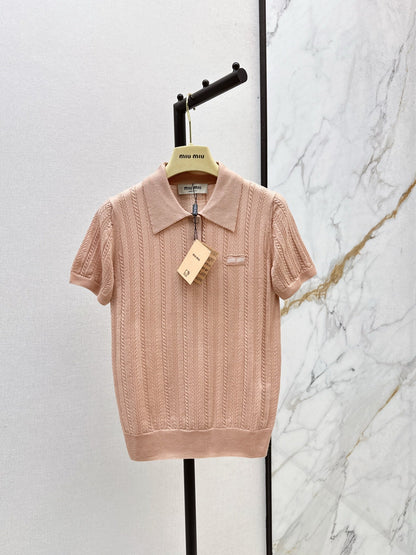 Loe NEW POlO sweater