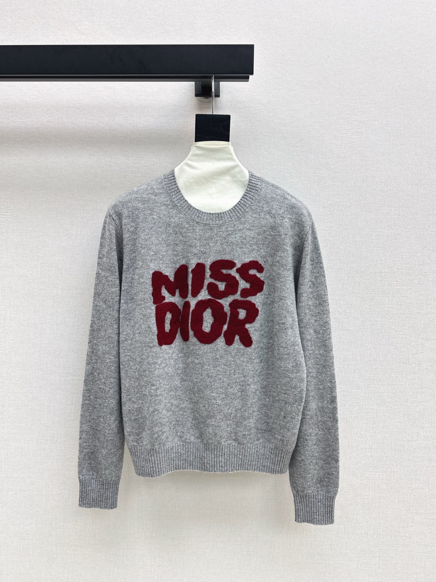 CD NEW embroidered logo sweater