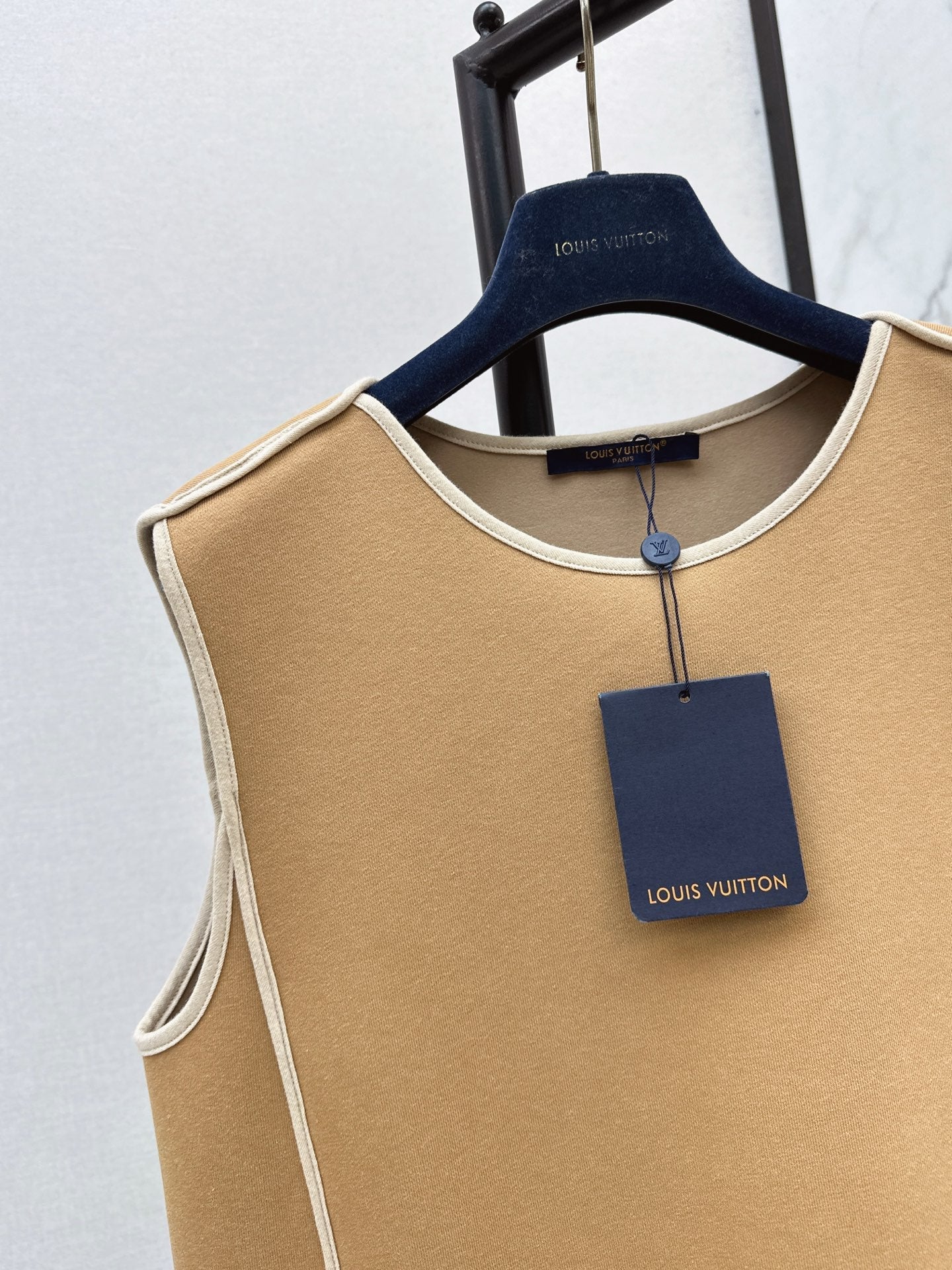 Louis NEW sleeveless vest dress