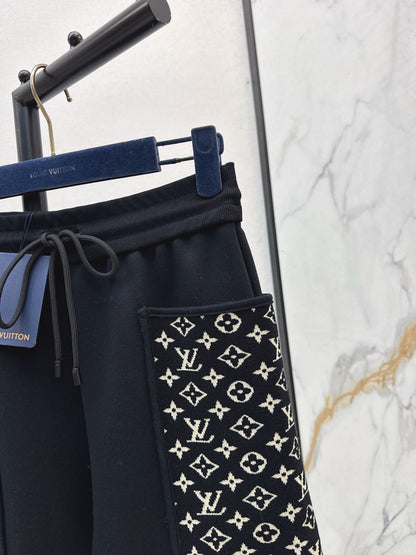 Louis NEW casual pants