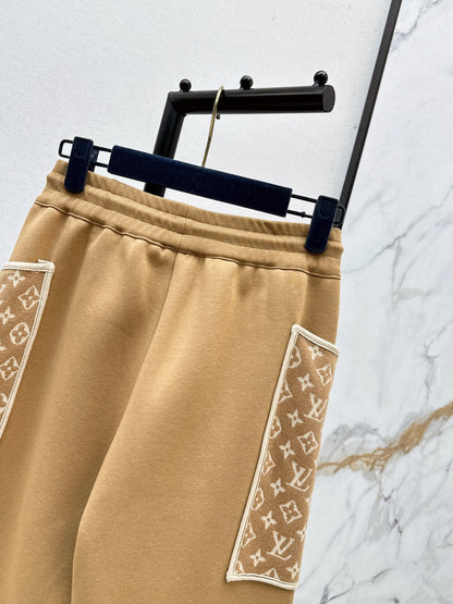 Louis NEW casual pants