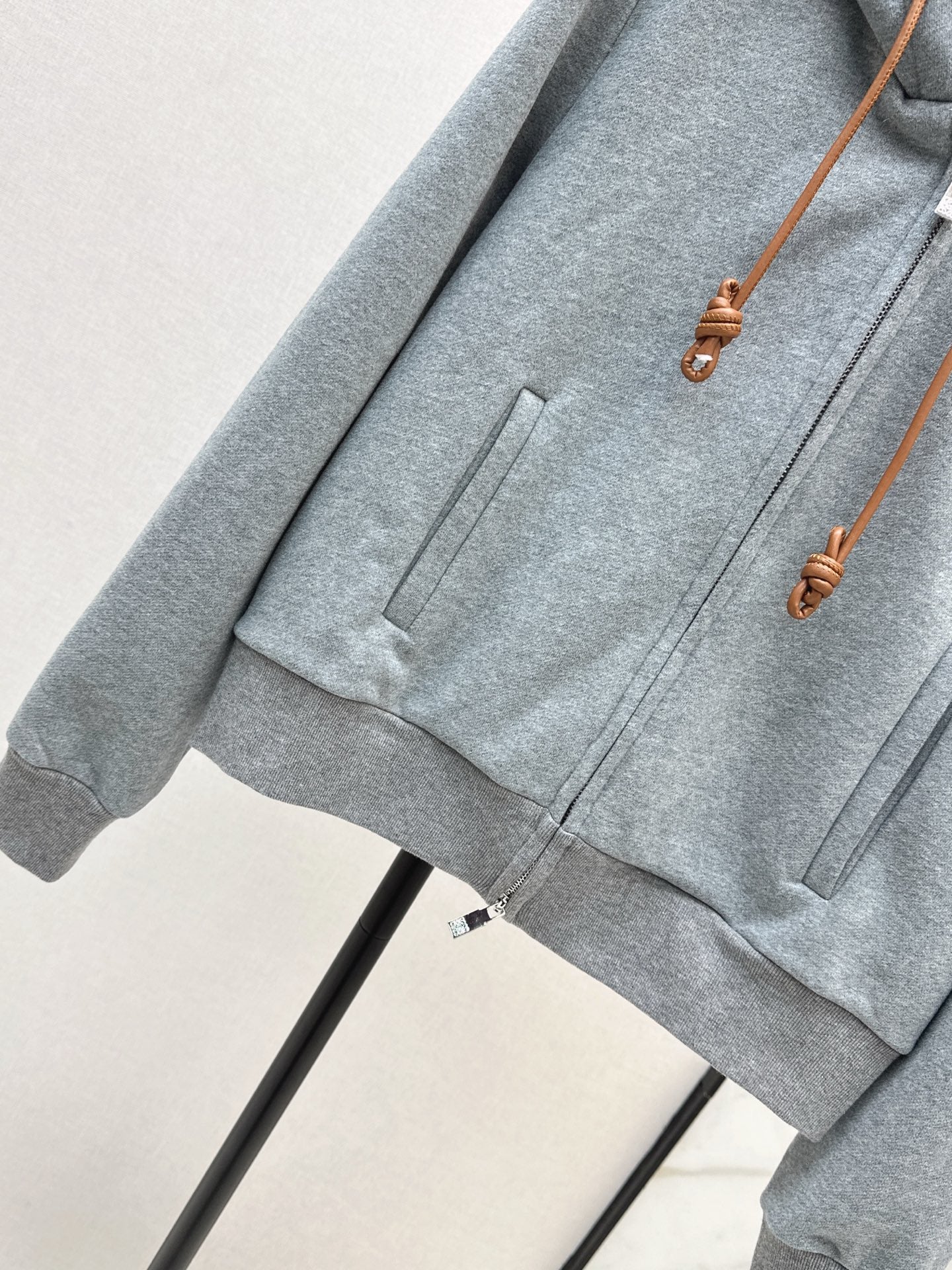 Loe NEW hooded jacket