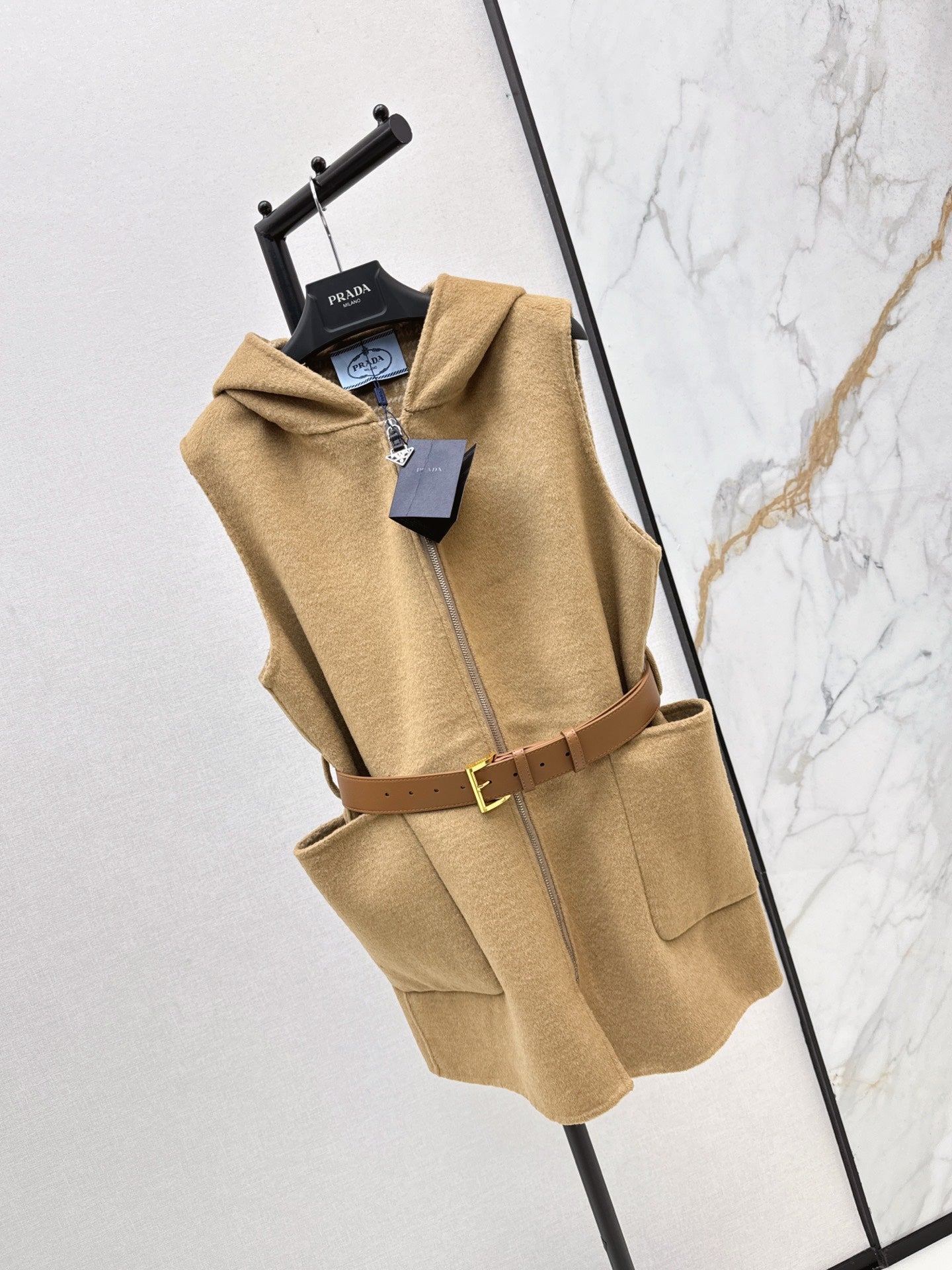 Pra NEW Hooded wool vest