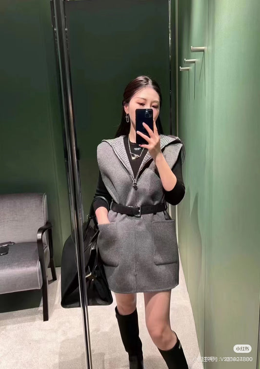 Pra NEW Hooded wool vest