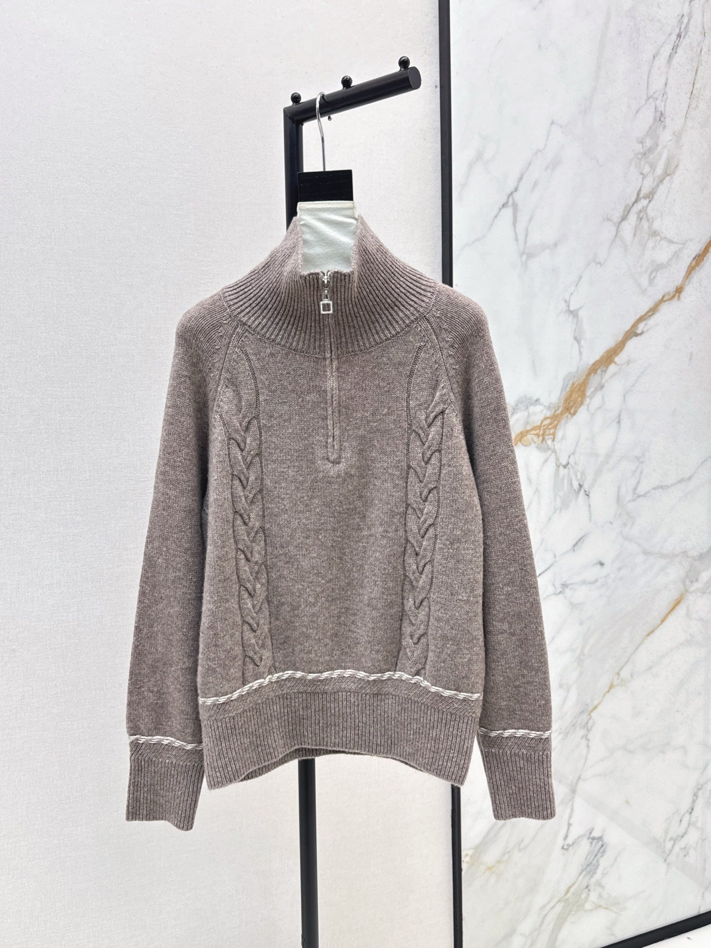 Loro NEW zipper sweater