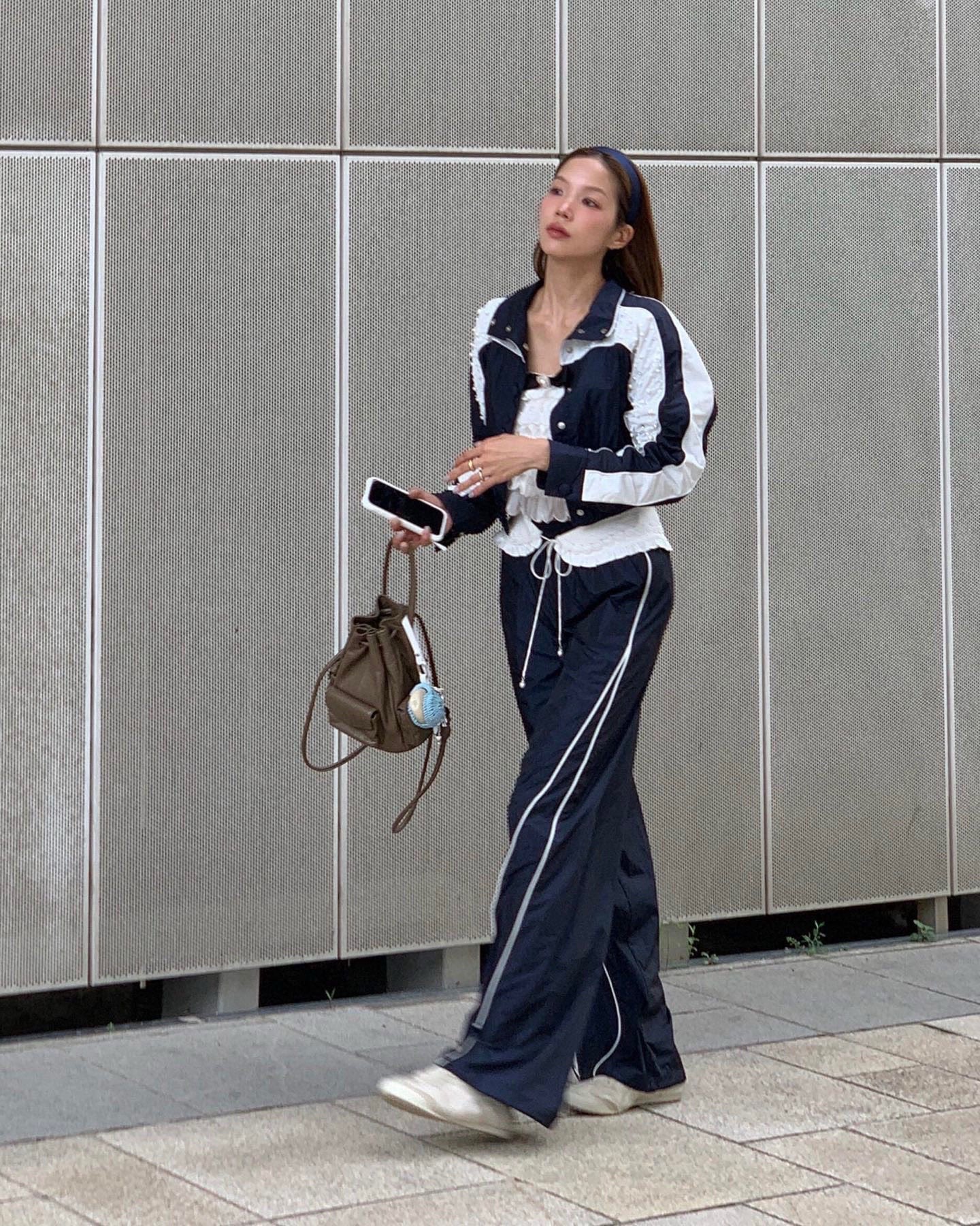 25Ss NEW Ruffled pants