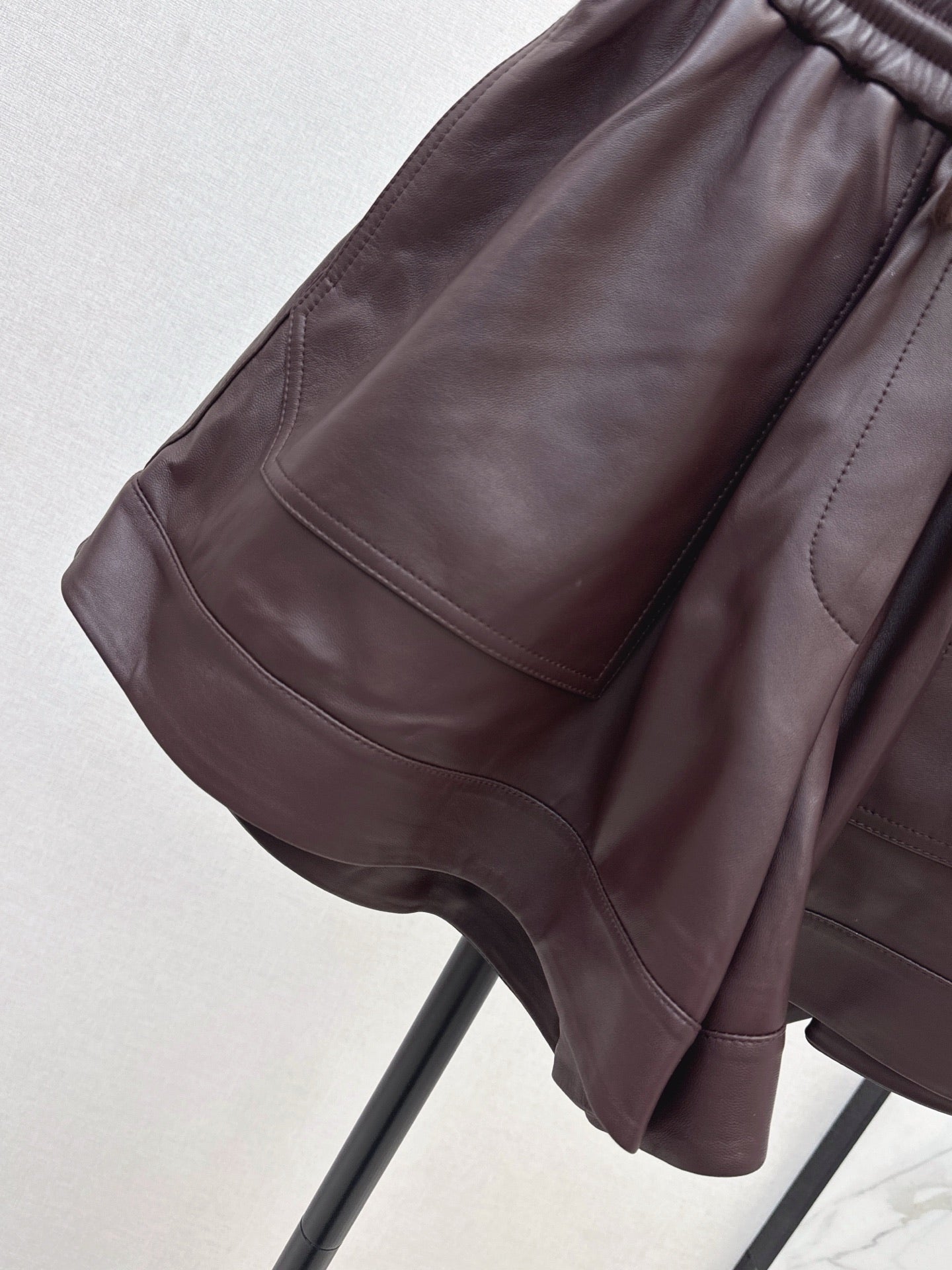 Loe NEW Sheepskin shorts