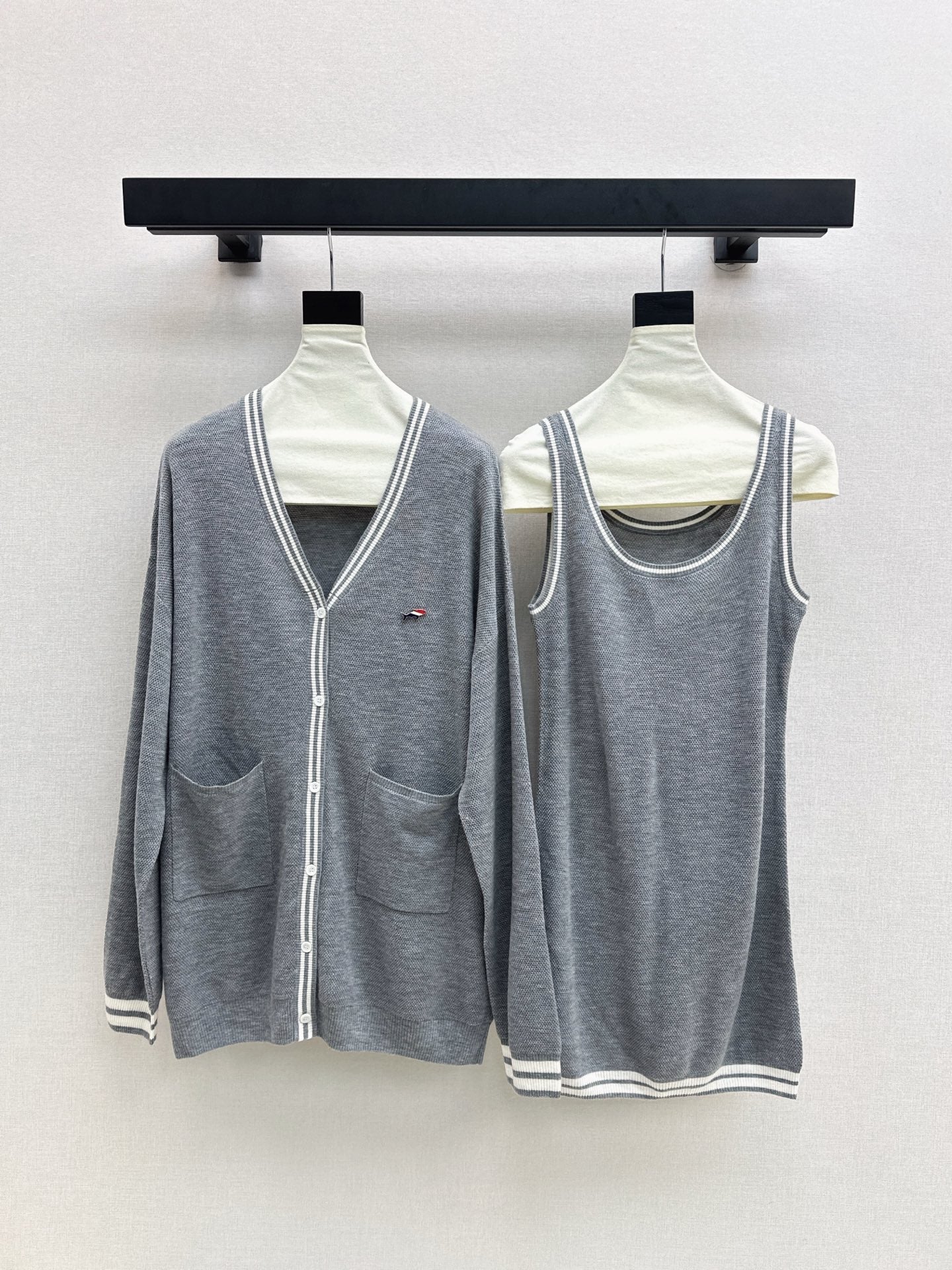 Thom NEW Cardigan vest set