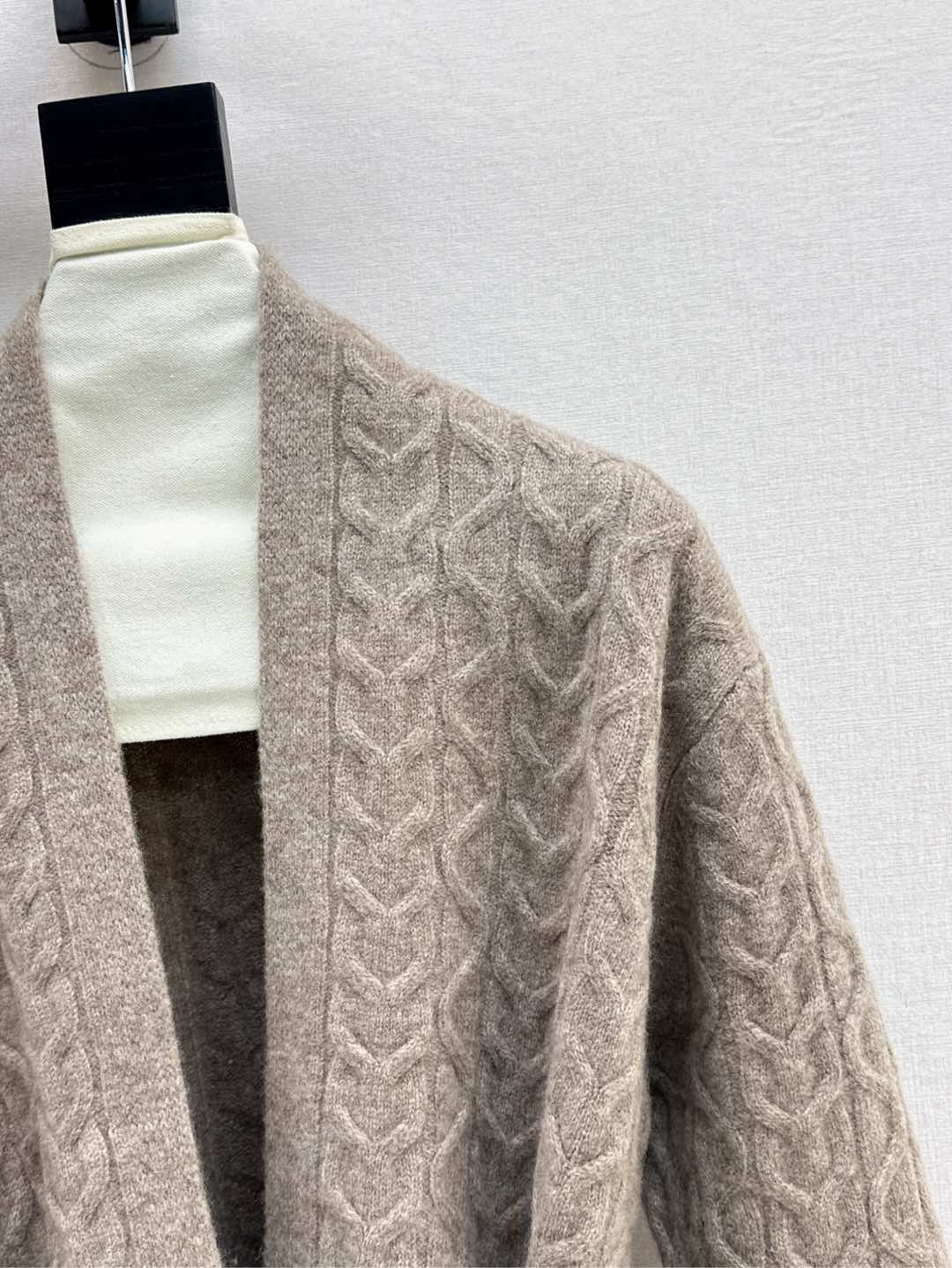 Herm NEW wool cardigan
