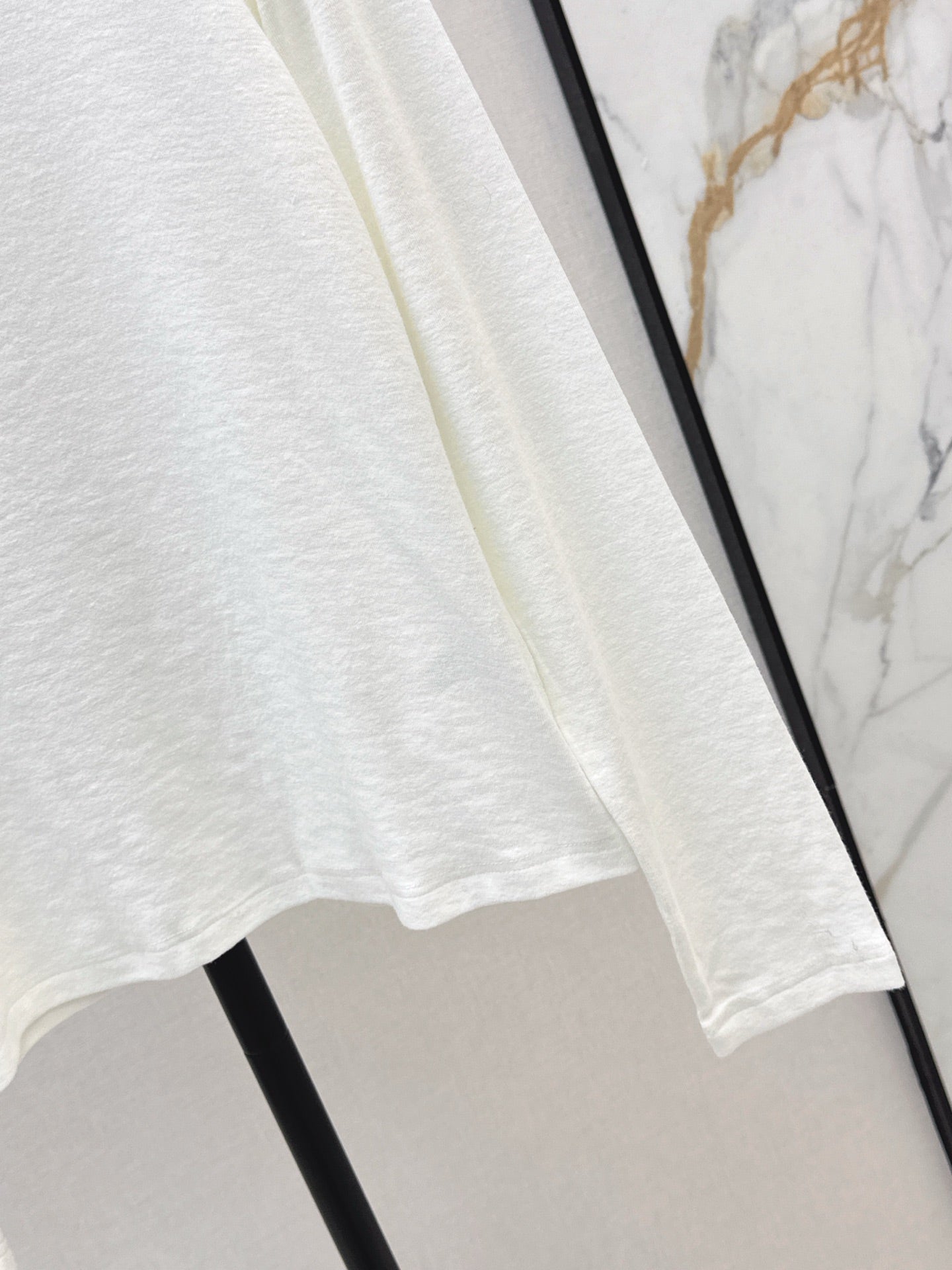 Loe NEW bottoming shirt