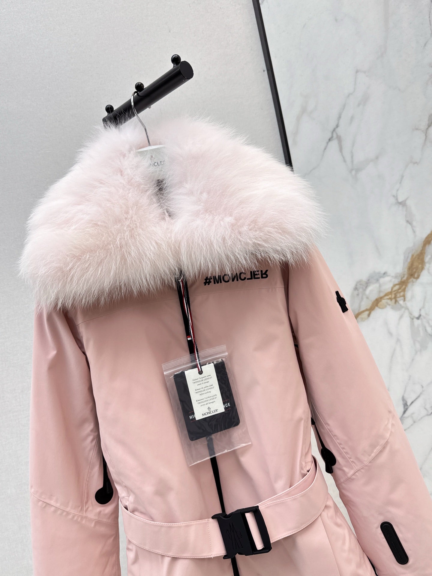 Monc NEW Belted down jacket