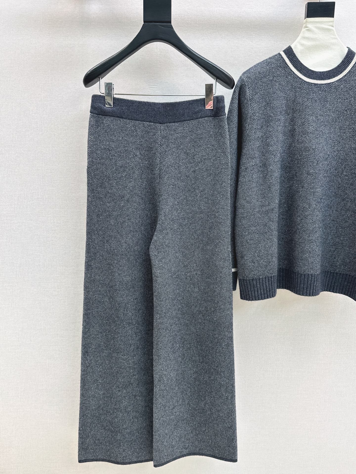 Loro NEW Cashmere suit