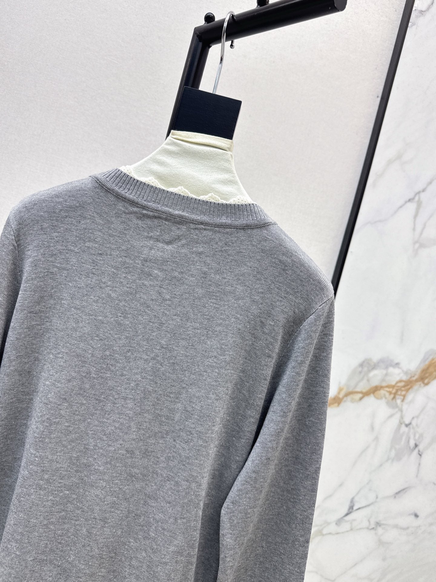 Miu NEW Round-neck cardigan