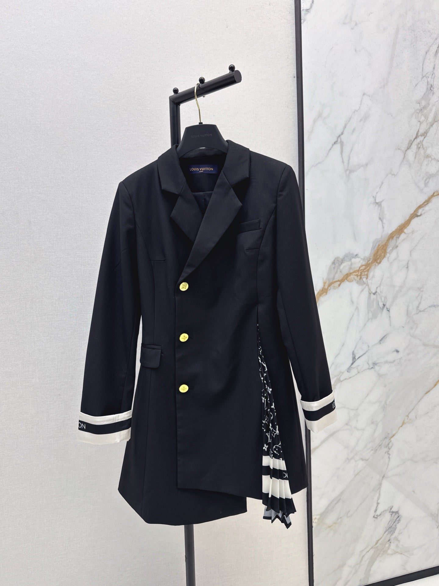 Louis NEW Suit dress