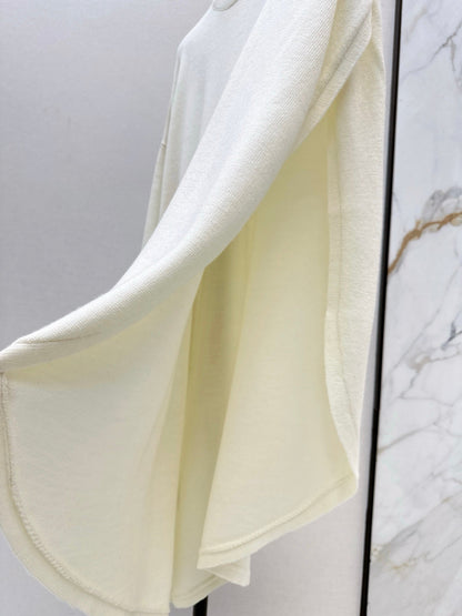 Max NEW Wool knitted sweater