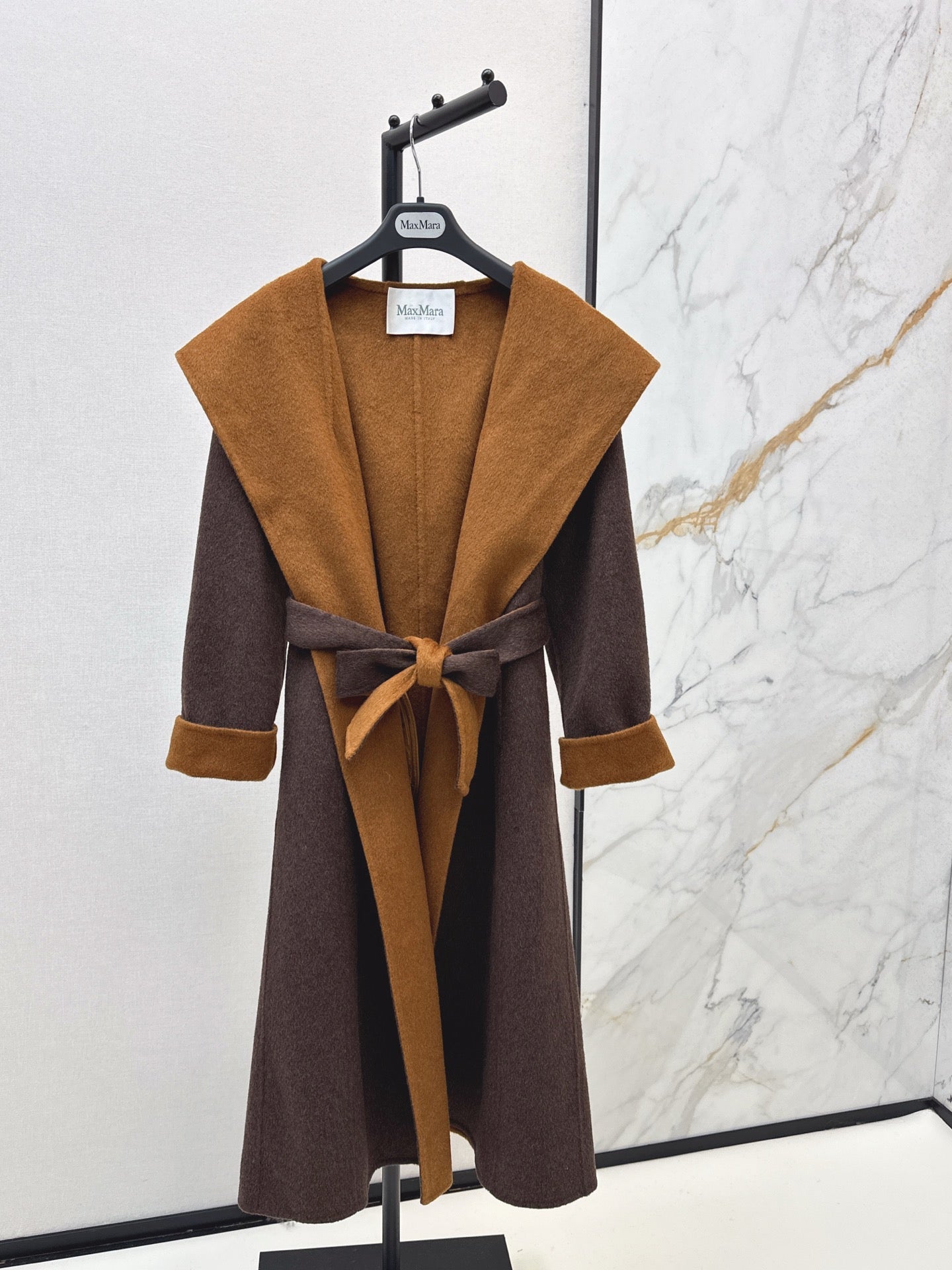 Max NEW Long wool coat