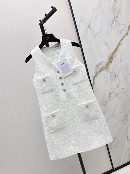 Chan NEW Sleeveless dress