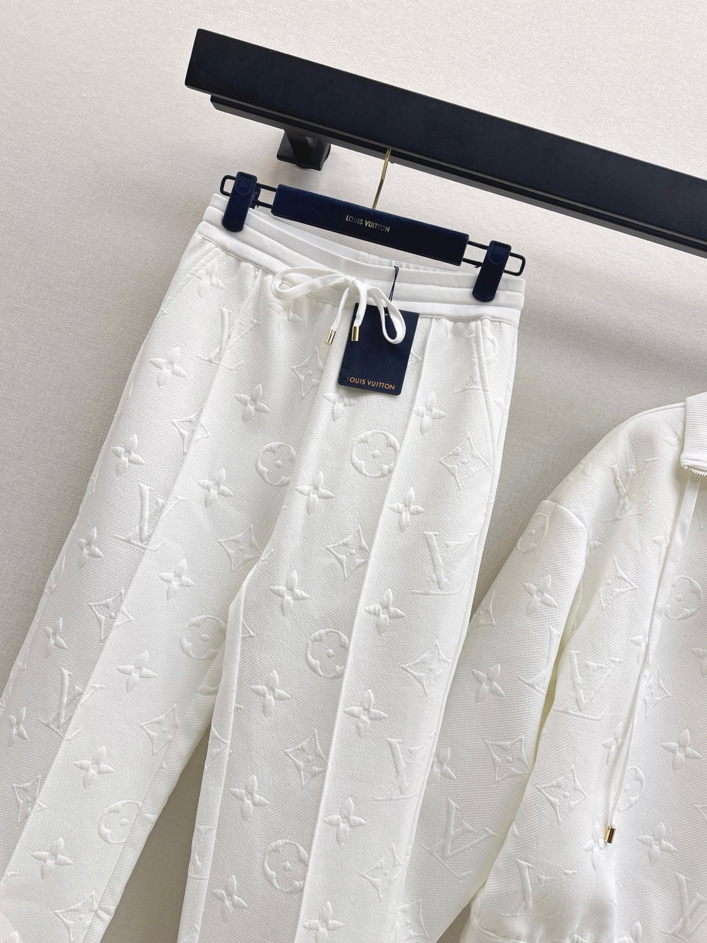 Louis NEW Letter-embossed sweatpants