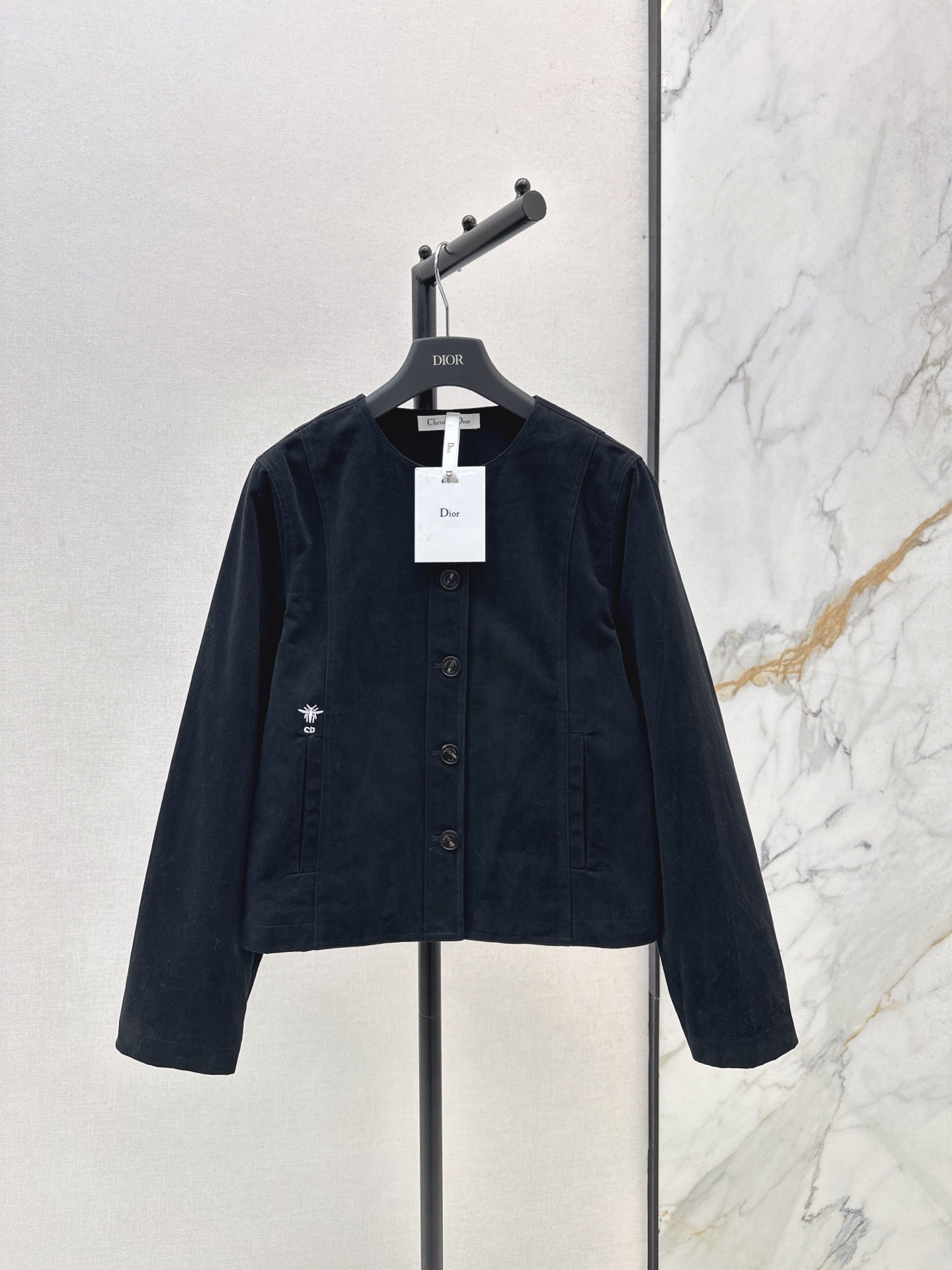 CD NEW bee embroidered jacket