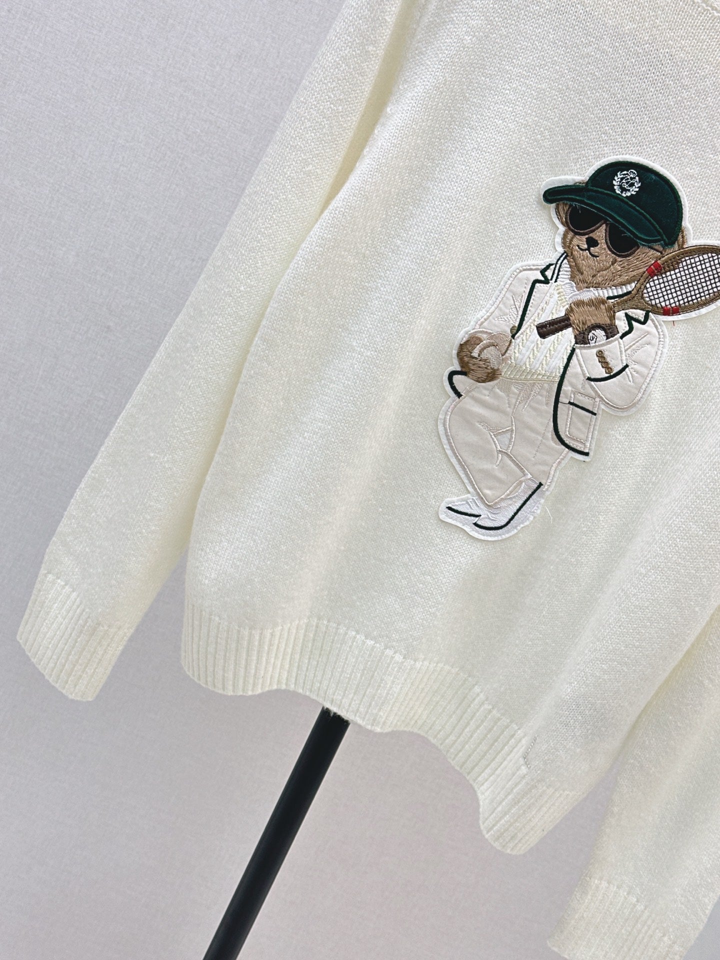 Ra1 NEW bear logo sweater