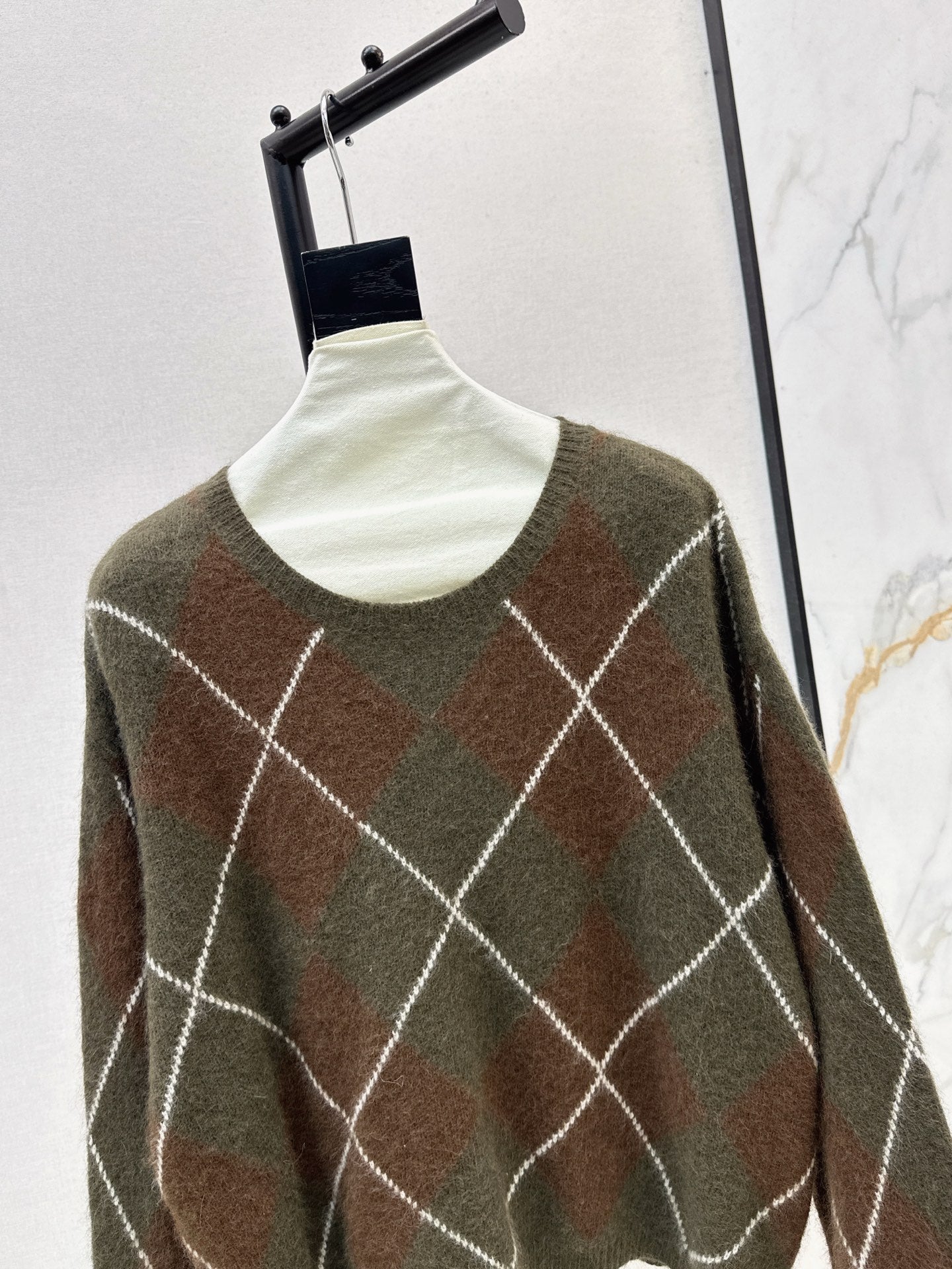 Loro NEW Plaid sweater