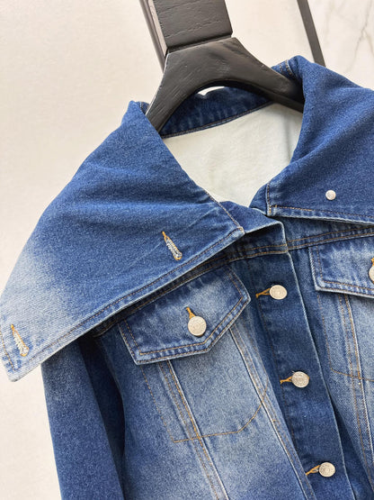 An NEW denim jacket