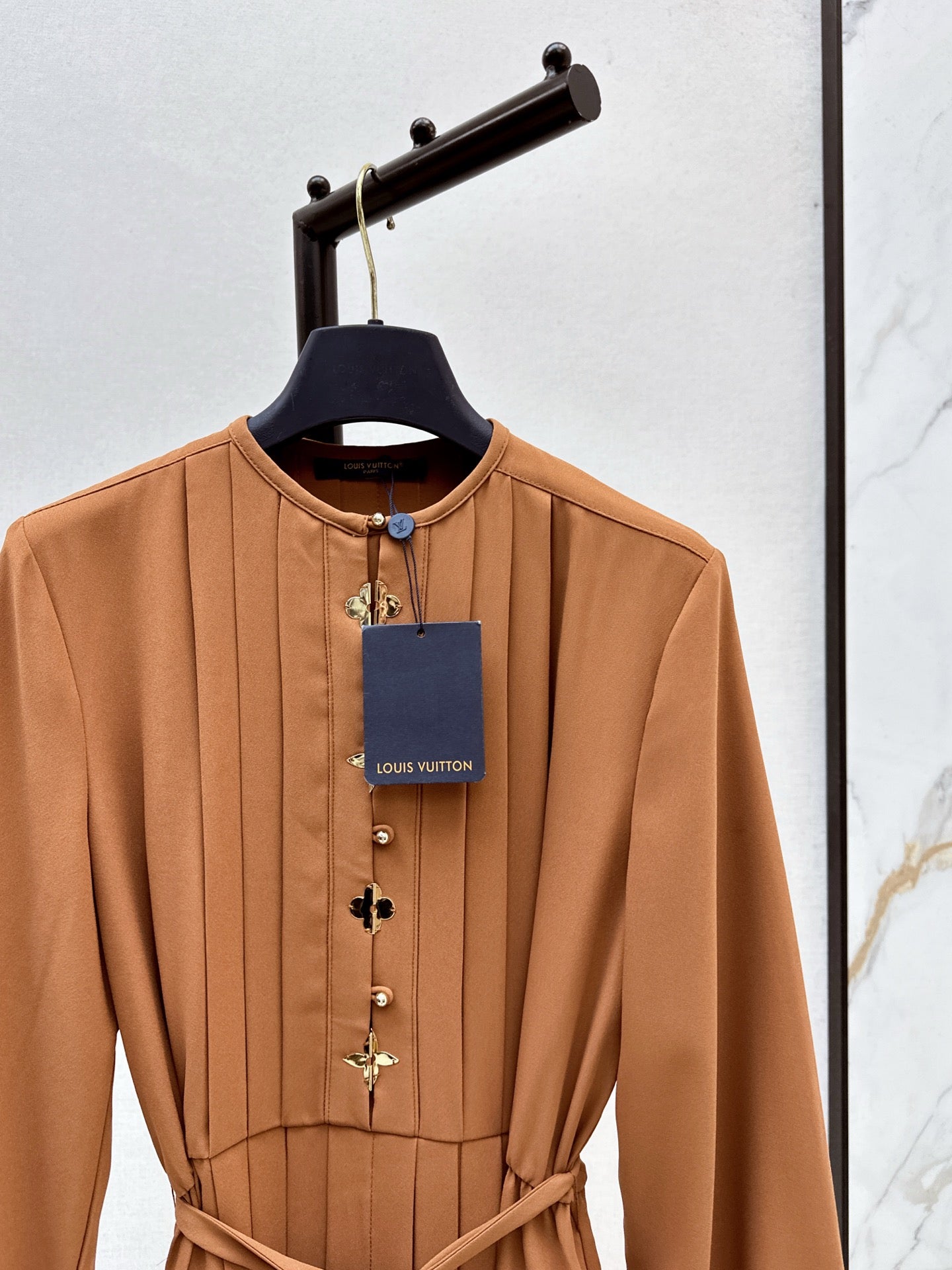 Louis NEW pleated dress