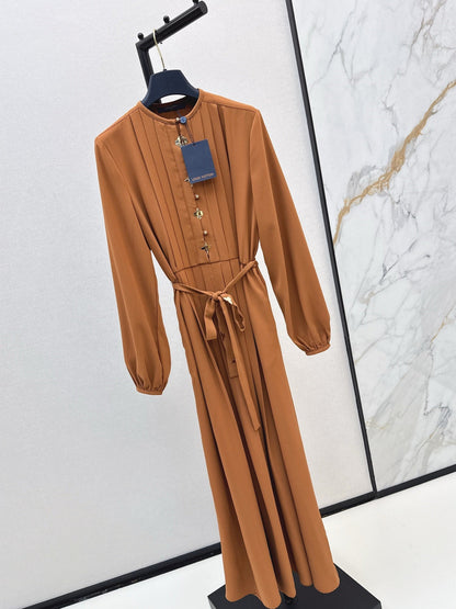 Louis NEW pleated dress