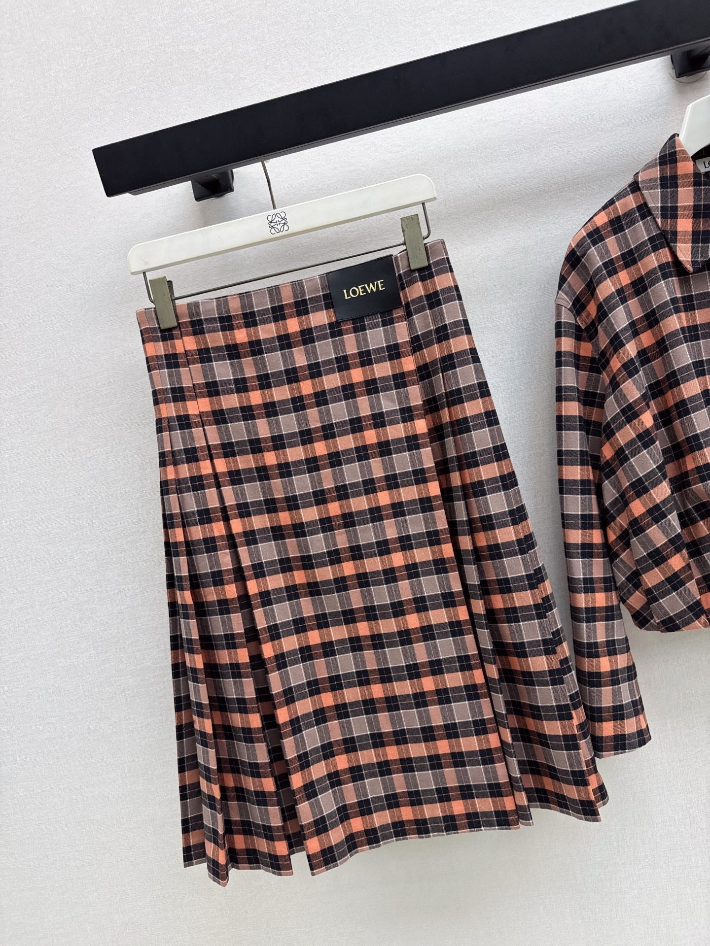 Loe NEW plaid skirt