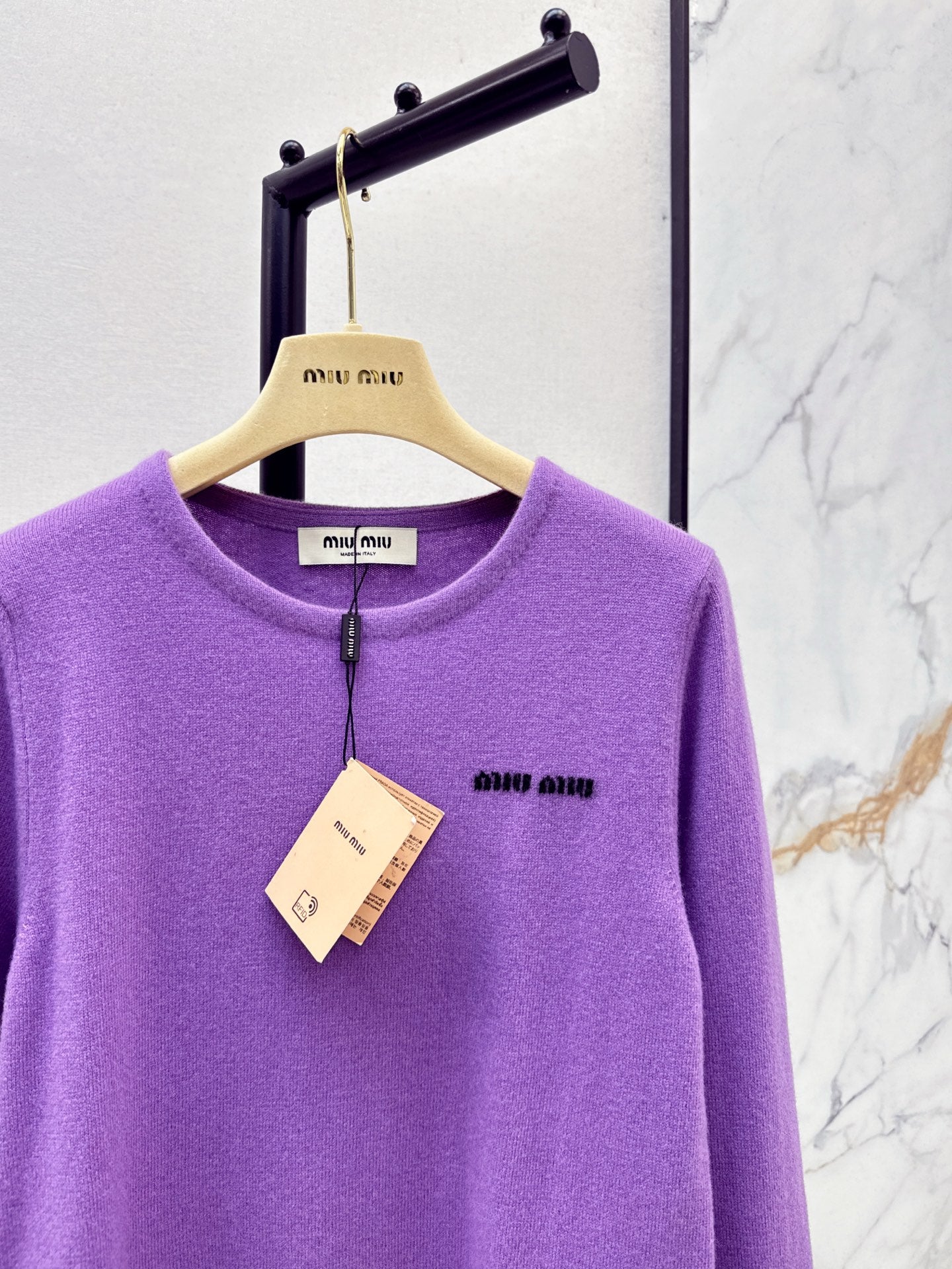 Miu NEW cashmere sweater