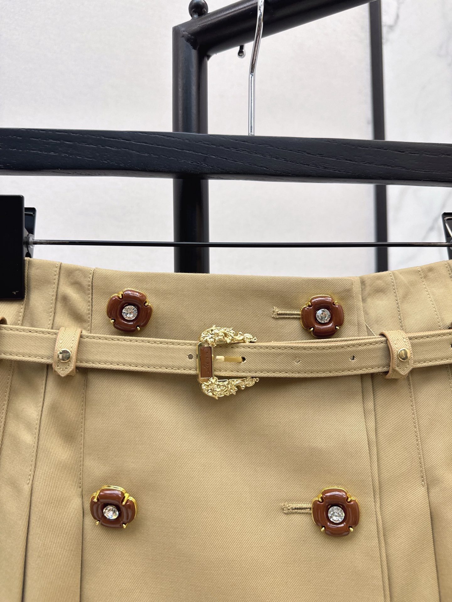 Va1en NEW Pleated skirtr