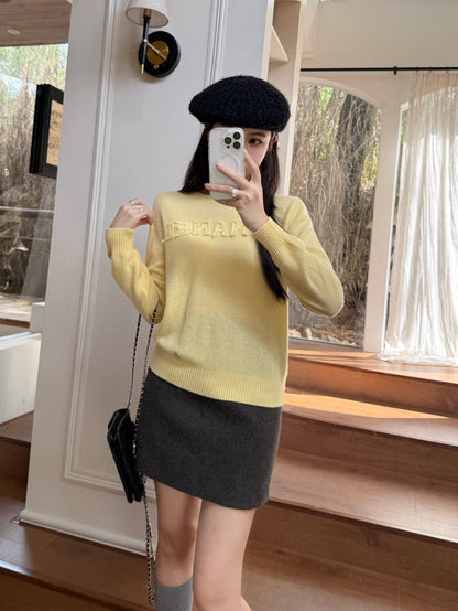 Chan NEW knitted sweater