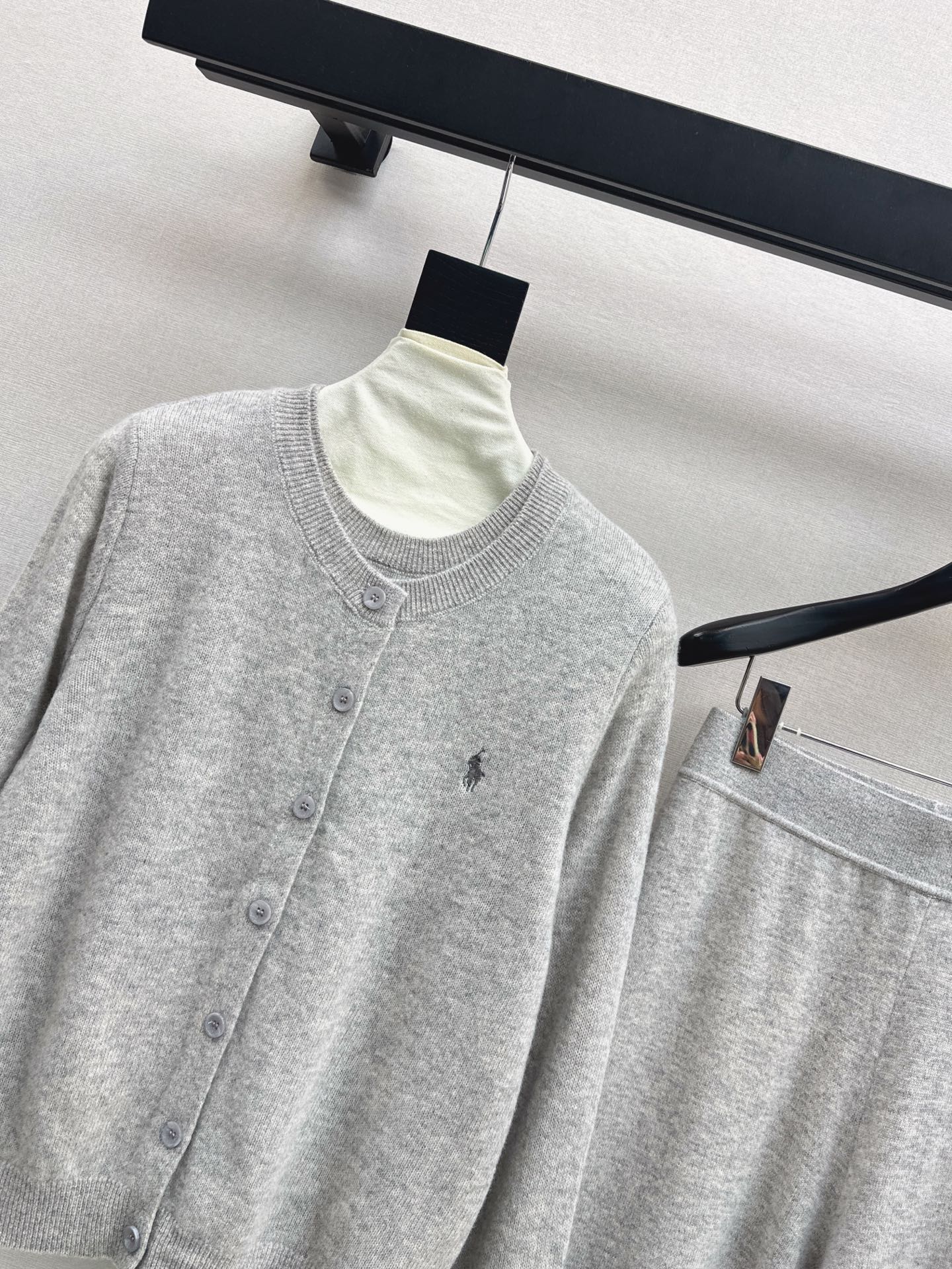 Ral NEW knitted suit