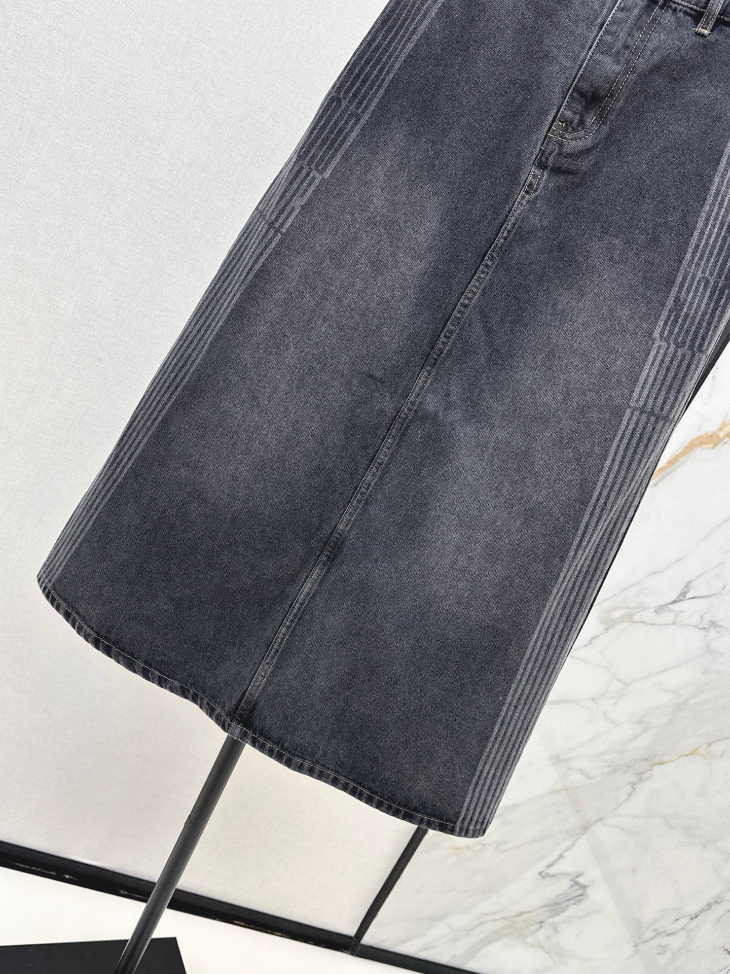 CD NEW denim skirt