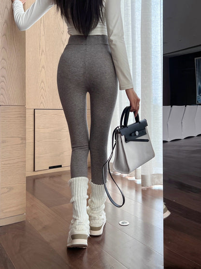 Max NEW Knitted leggings