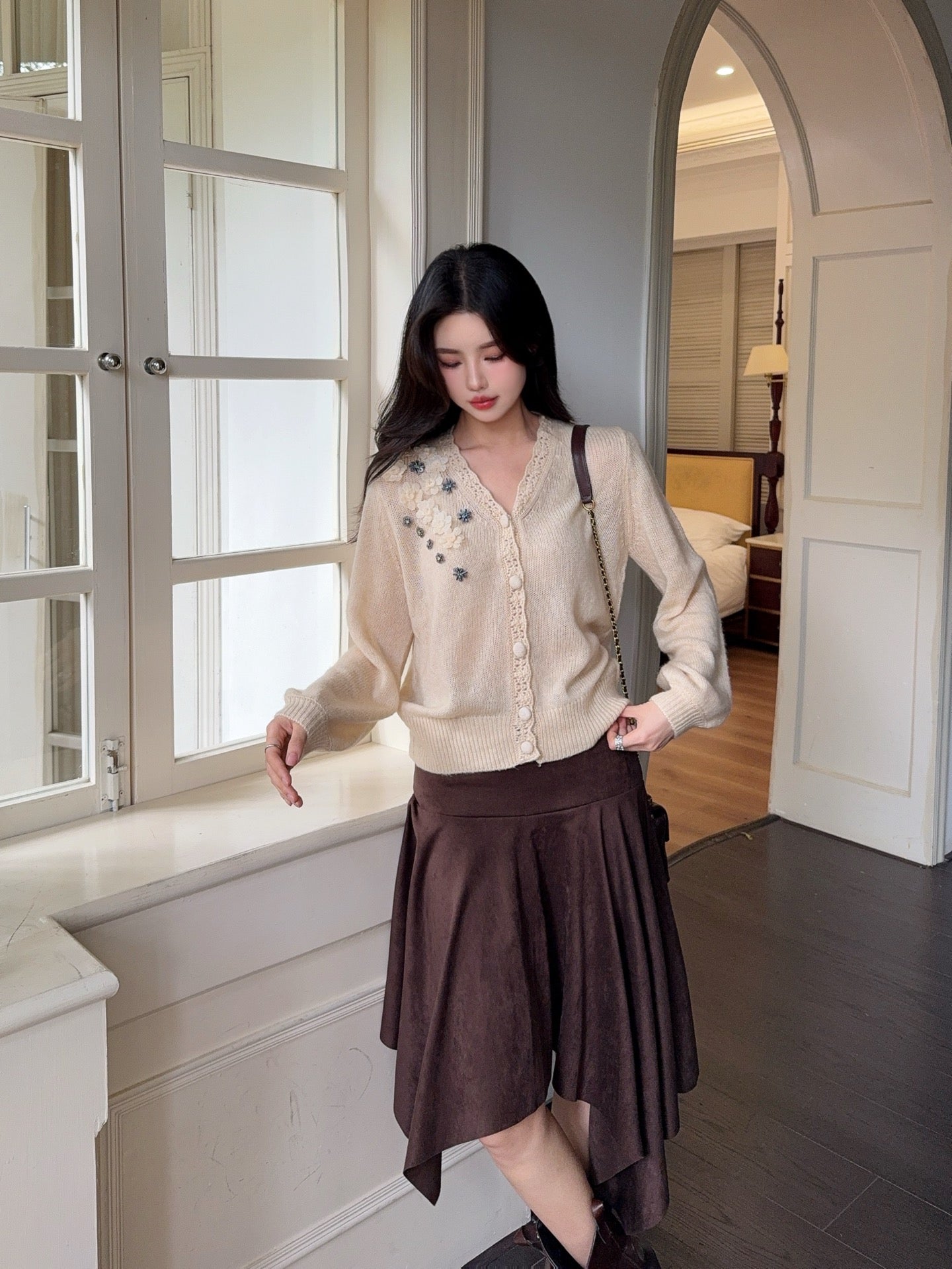 Chan NEW V-neck cardigan