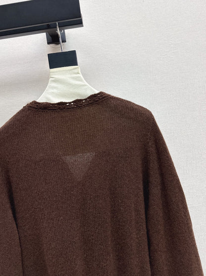 Chan NEW V-neck cardigan