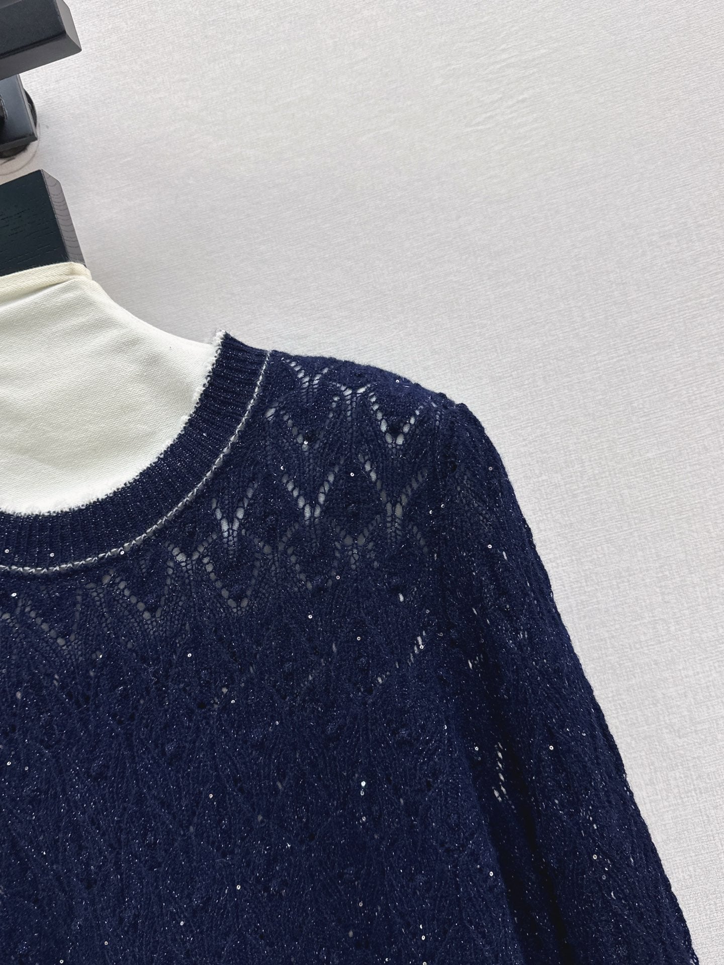 Chan NEW Crew neck sweater