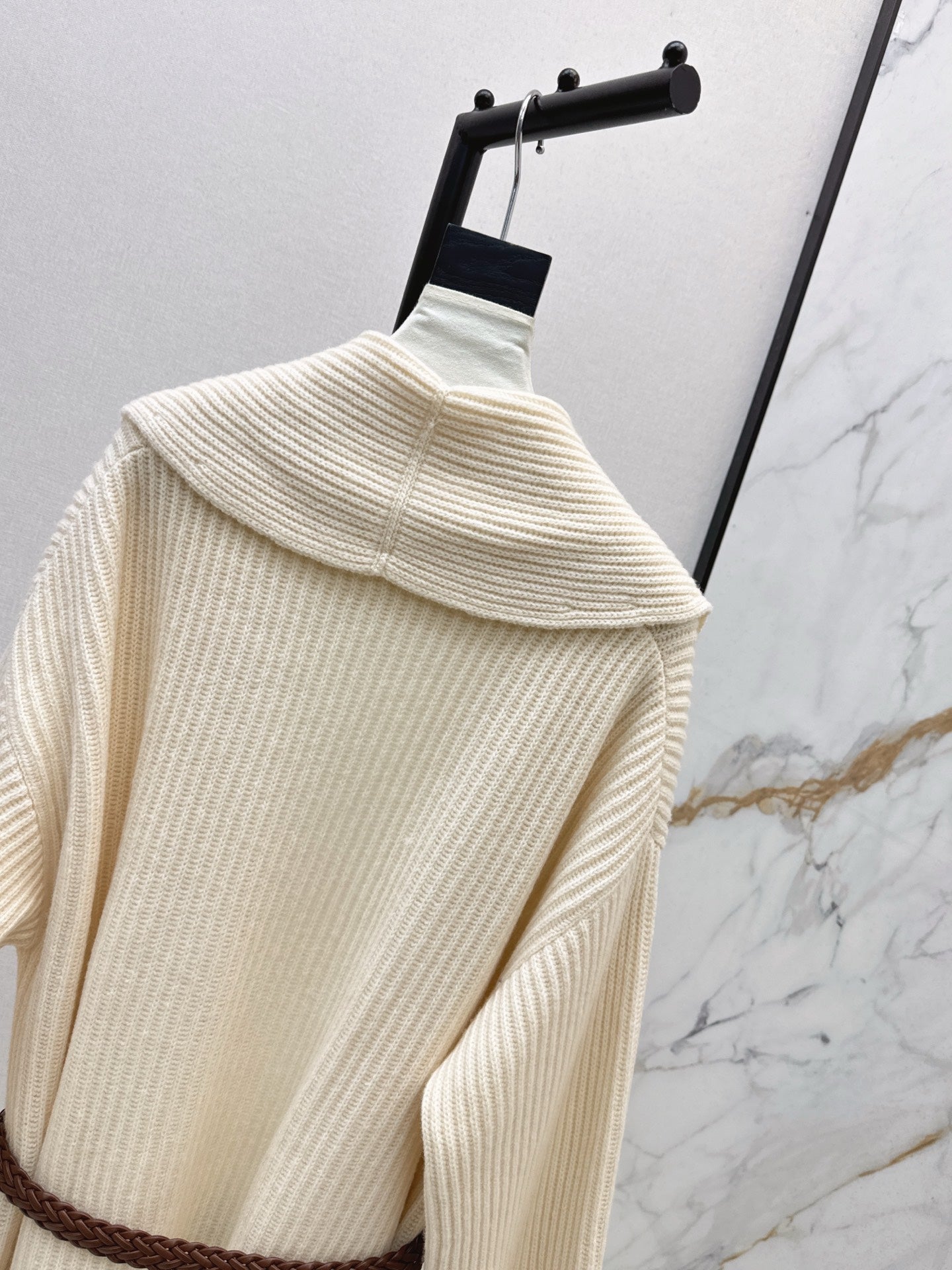 Brune NEW knitted coat