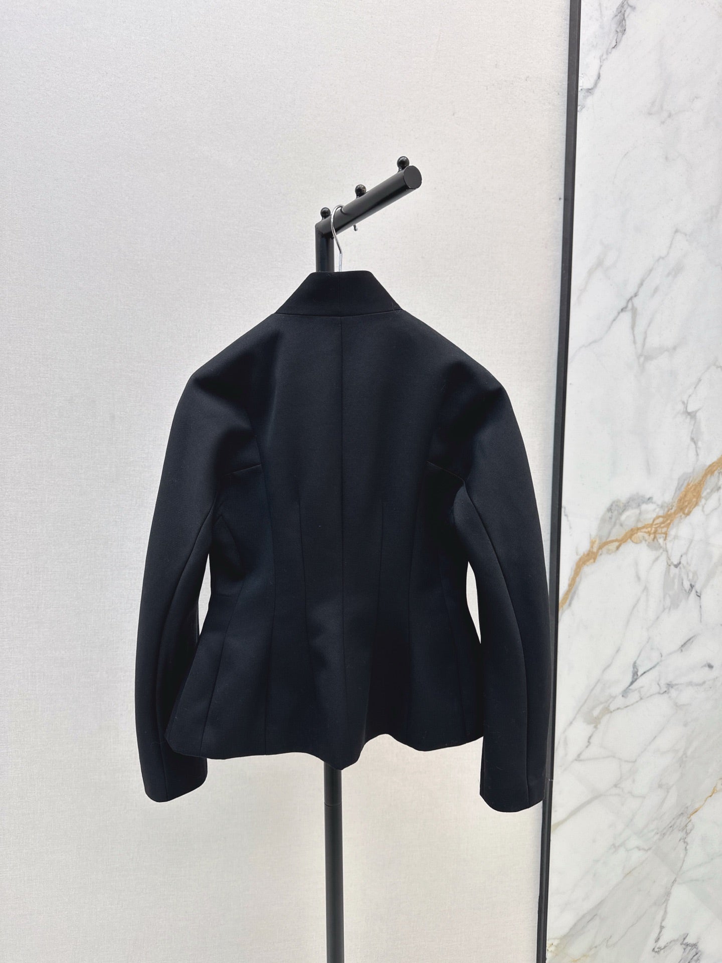 CD NEW V-neck blazer