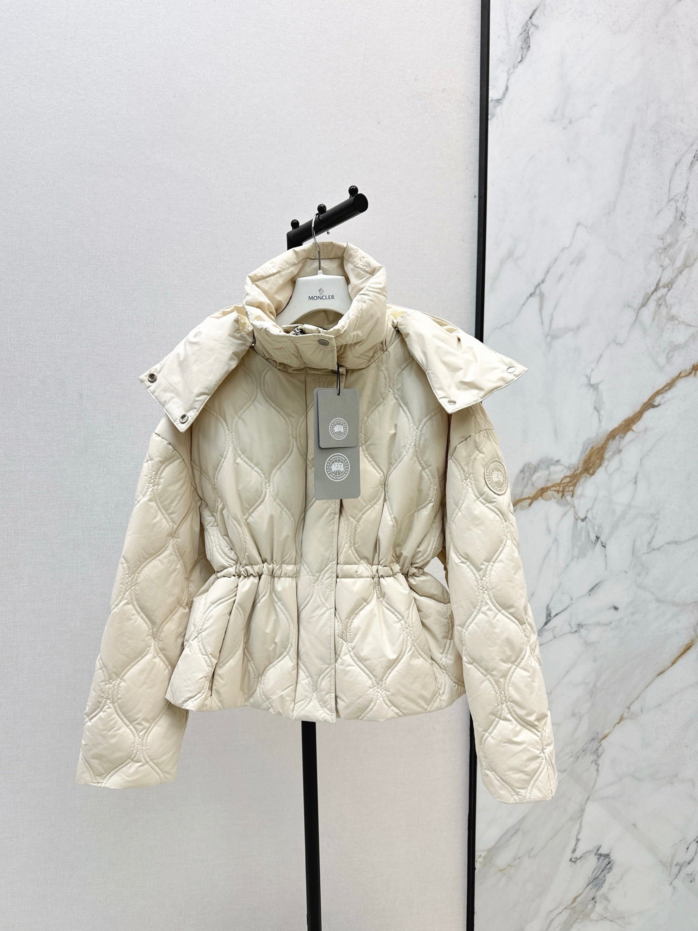 Canada NEW hooded down jacket